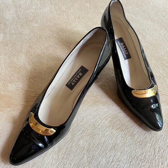 Bally shoes- height of quiet luxury- mob wife - Picture 3 of 12
